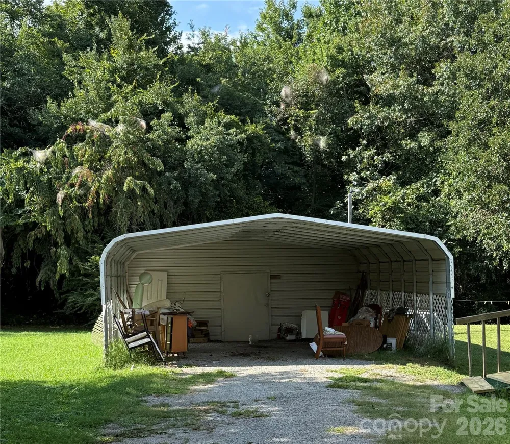 75 Mountain View Drive Taylorsville, NC 28681