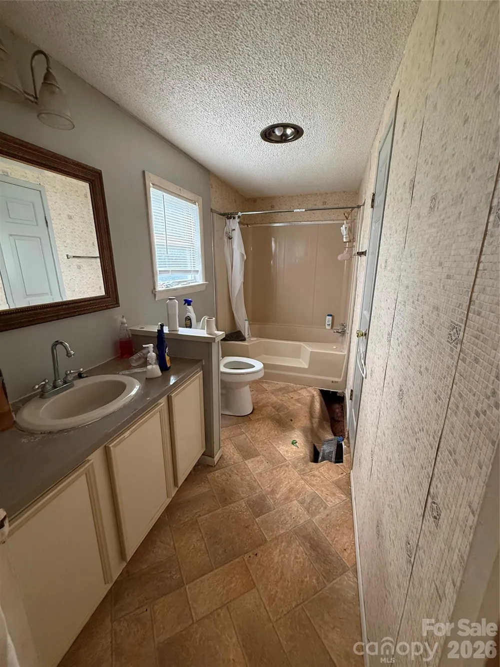 75 Mountain View Drive Taylorsville, NC 28681