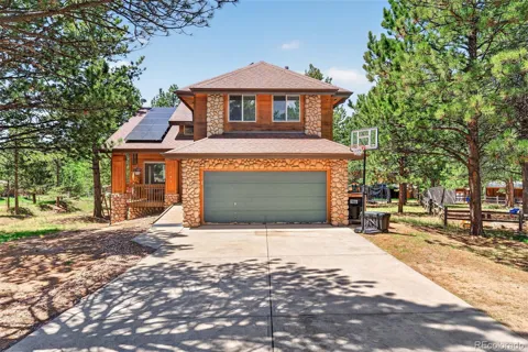 2141 Valley View Drive