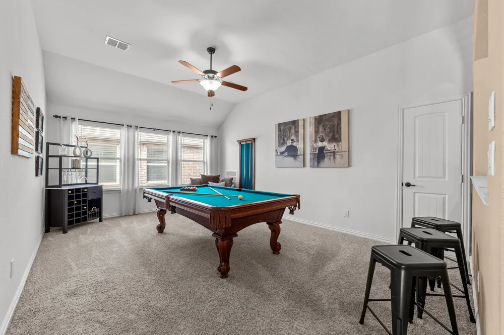 910 Black Hawk Drive Princeton, TX 75407