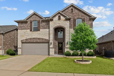 910 Black Hawk Drive