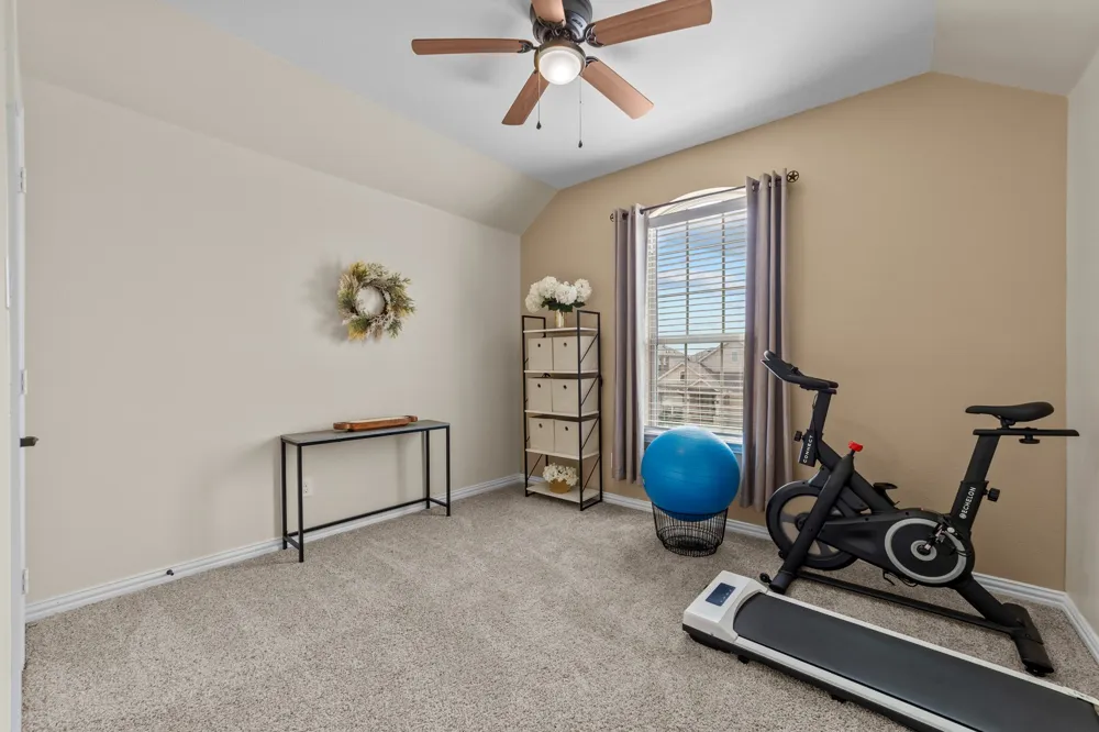 910 Black Hawk Drive Princeton, TX 75407