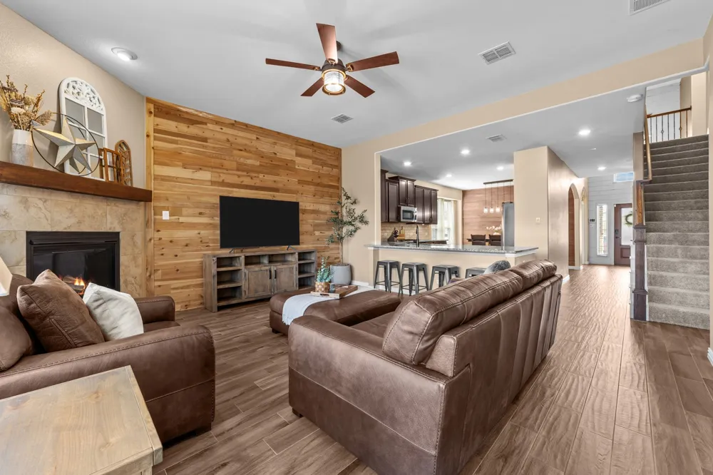 910 Black Hawk Drive Princeton, TX 75407