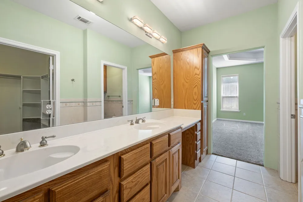 330 Mohawk Trail East Tawakoni, TX 75472