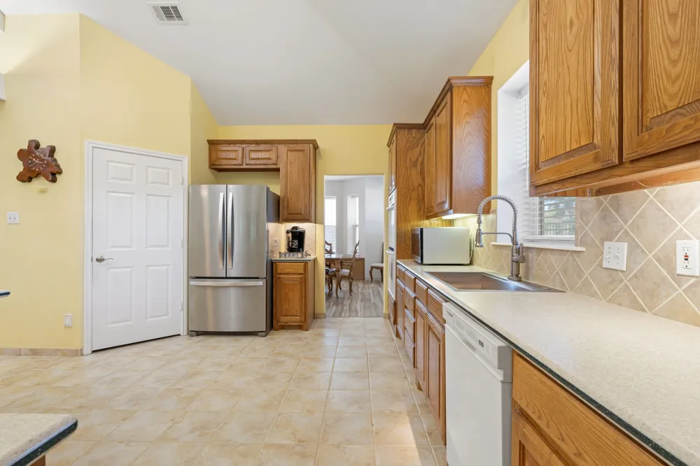 330 Mohawk Trail East Tawakoni, TX 75472