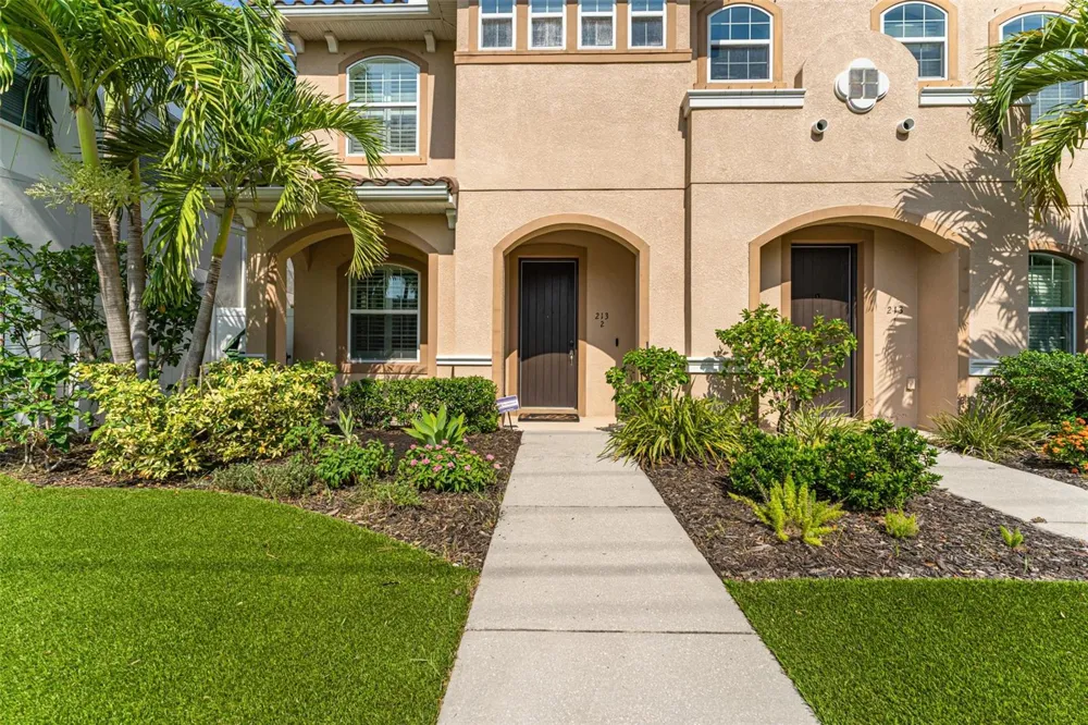 213 S WESTLAND AVENUE #2 Tampa, FL 33606