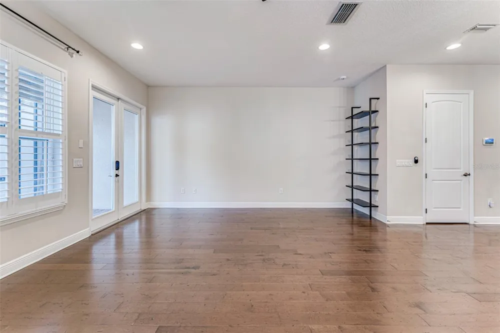 213 S WESTLAND AVENUE #2 Tampa, FL 33606