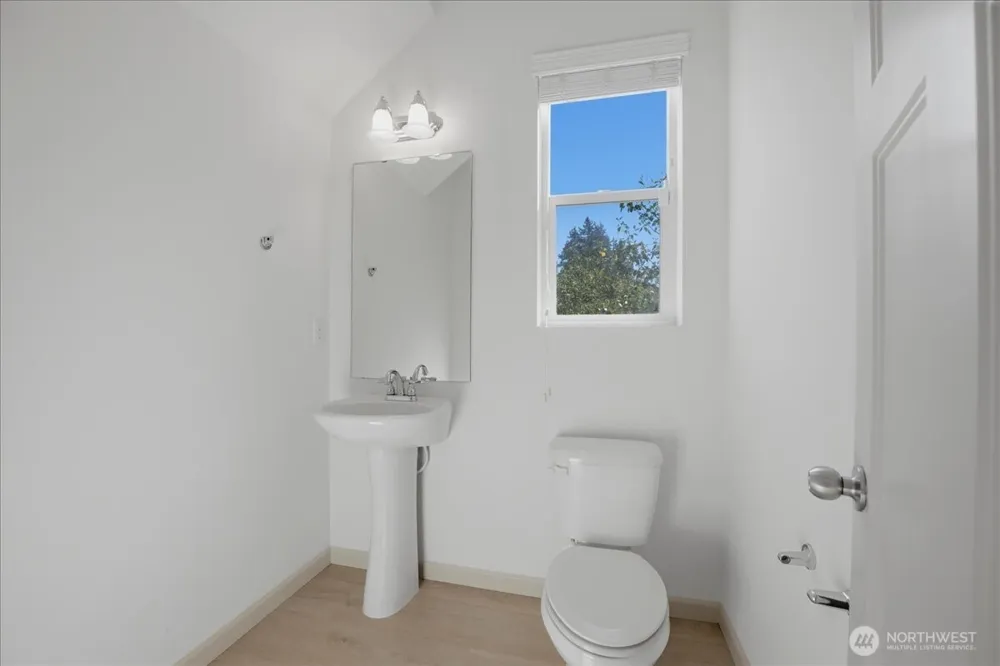 21602 NW Monterey Loop Poulsbo, WA 98370