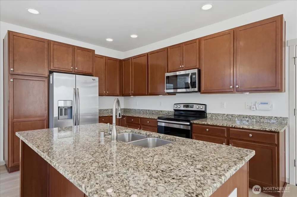 21602 NW Monterey Loop Poulsbo, WA 98370