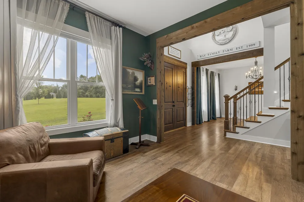 1174 Old Mount Vernon Rd Bethpage, TN 37022