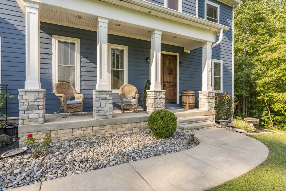 1174 Old Mount Vernon Rd Bethpage, TN 37022