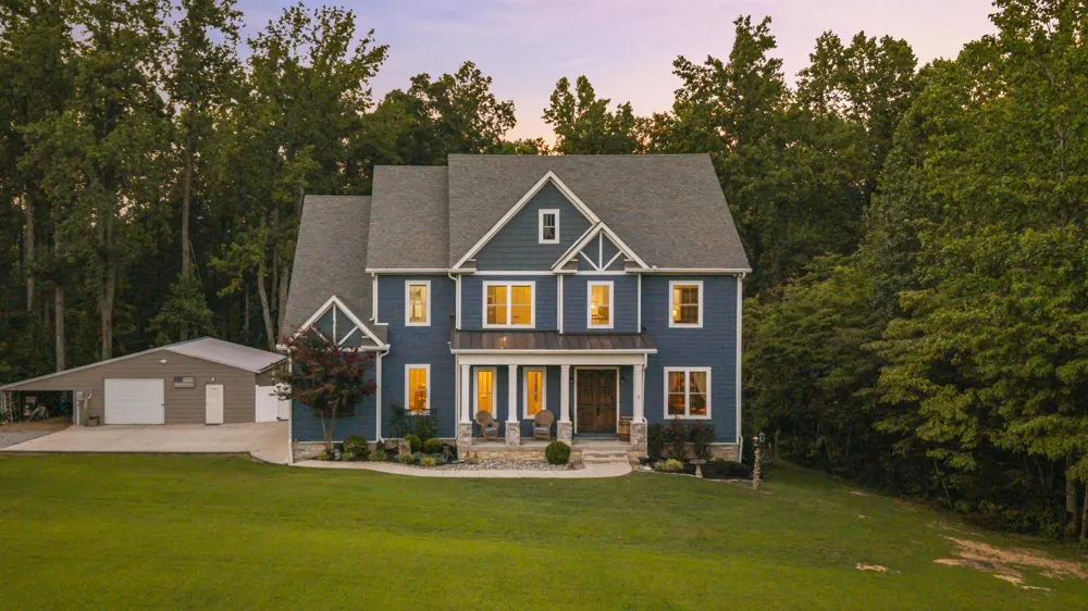 1174 Old Mount Vernon Rd Bethpage, TN 37022