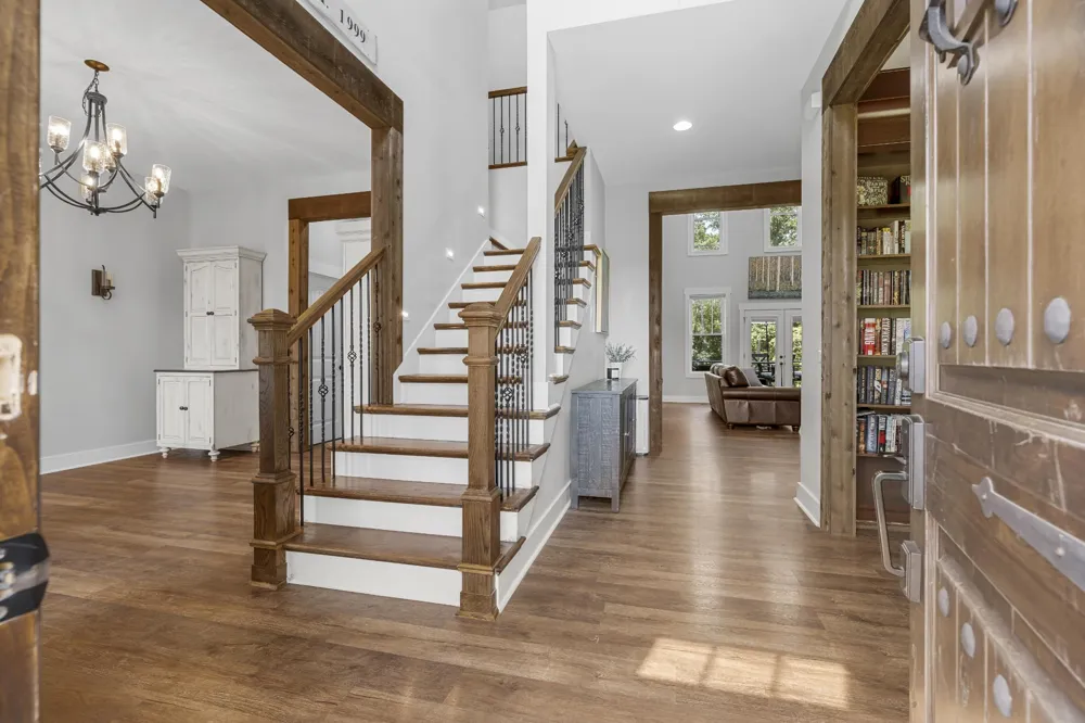 1174 Old Mount Vernon Rd Bethpage, TN 37022