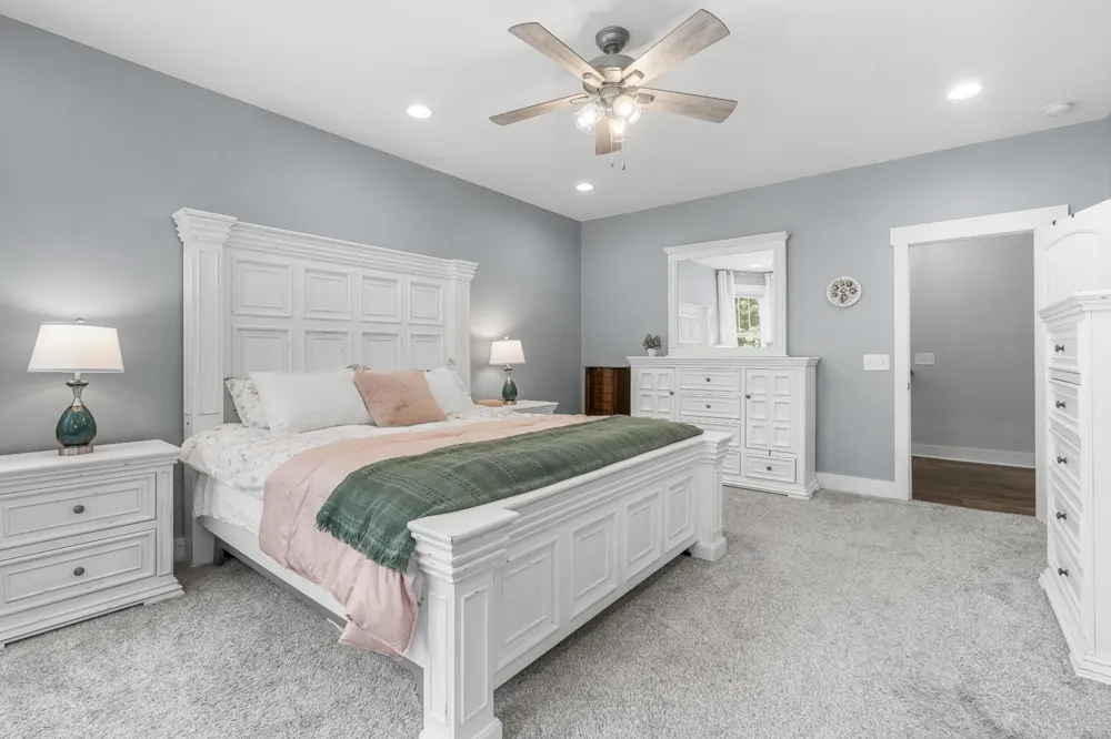 1174 Old Mount Vernon Rd Bethpage, TN 37022
