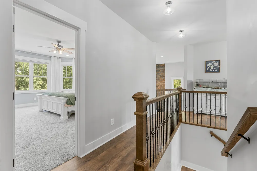 1174 Old Mount Vernon Rd Bethpage, TN 37022