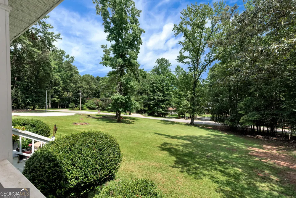425 Greenleaf DR Lavonia, GA 30553