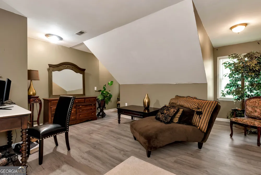 425 Greenleaf DR Lavonia, GA 30553