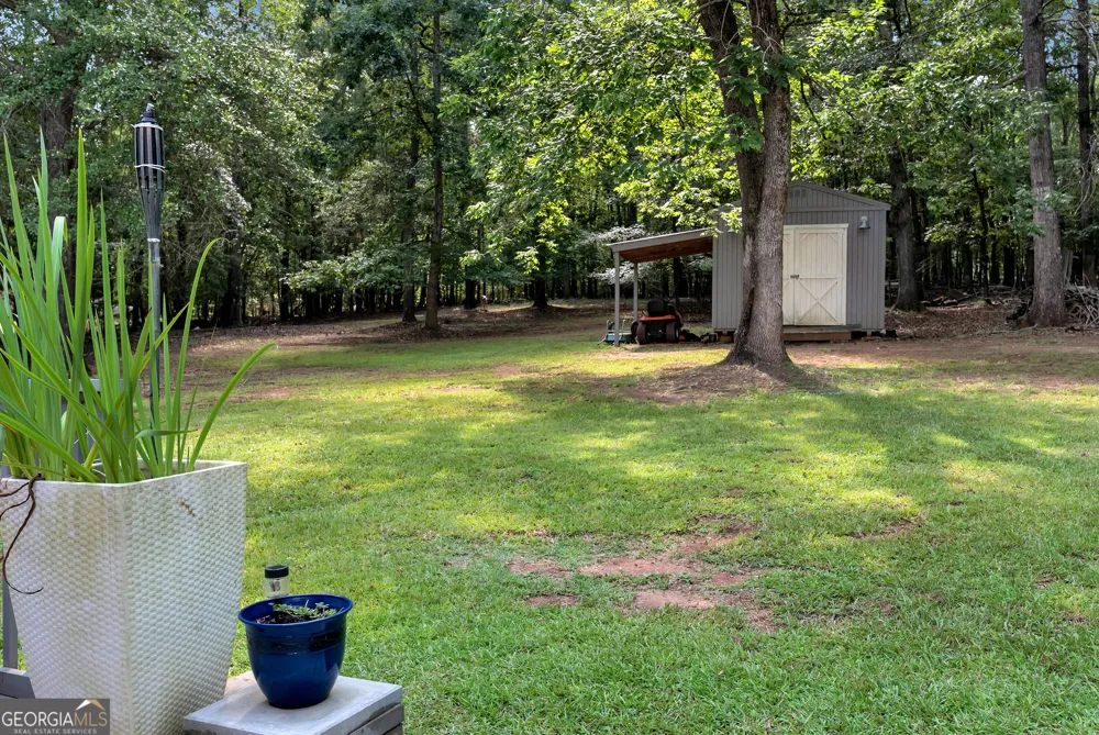 425 Greenleaf DR Lavonia, GA 30553