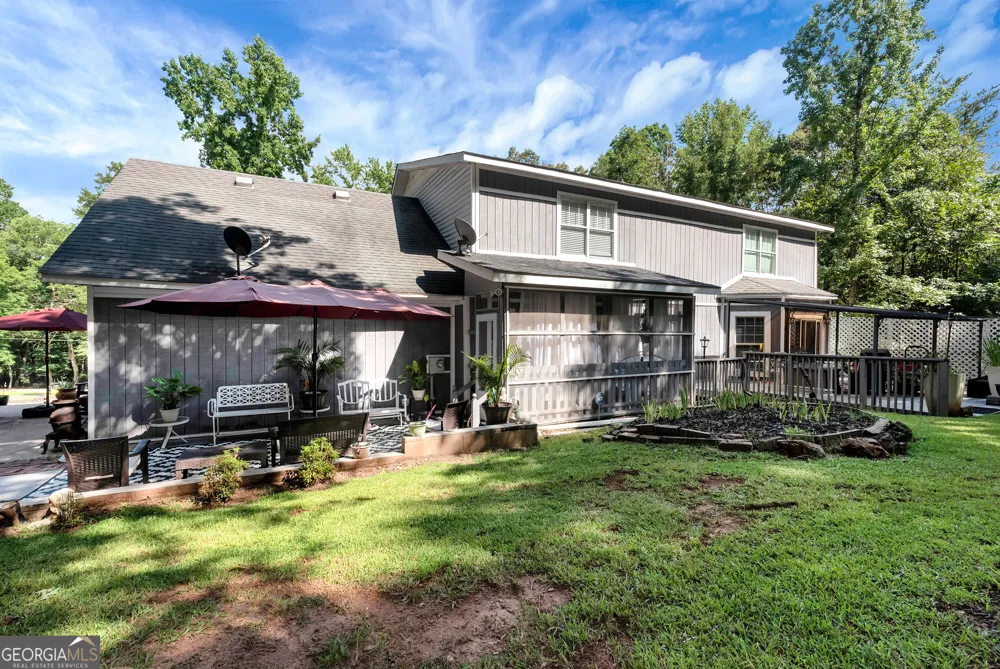 425 Greenleaf DR Lavonia, GA 30553