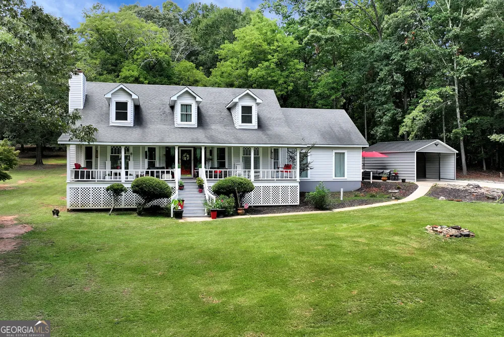425 Greenleaf DR Lavonia, GA 30553