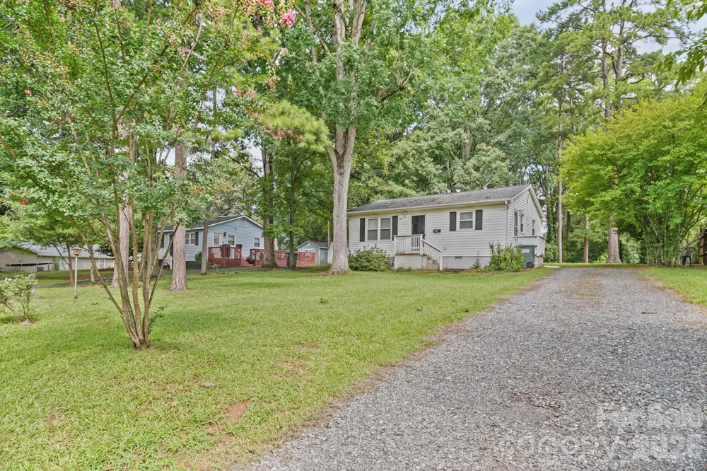 906 E 10th Avenue #5 Gastonia, NC 28054