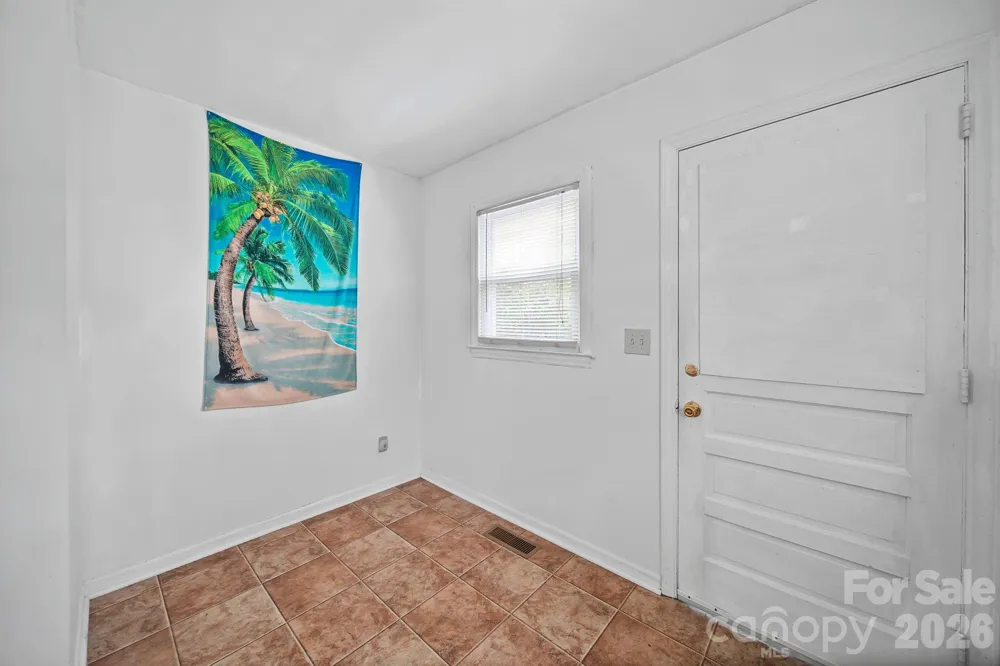906 E 10th Avenue #5 Gastonia, NC 28054