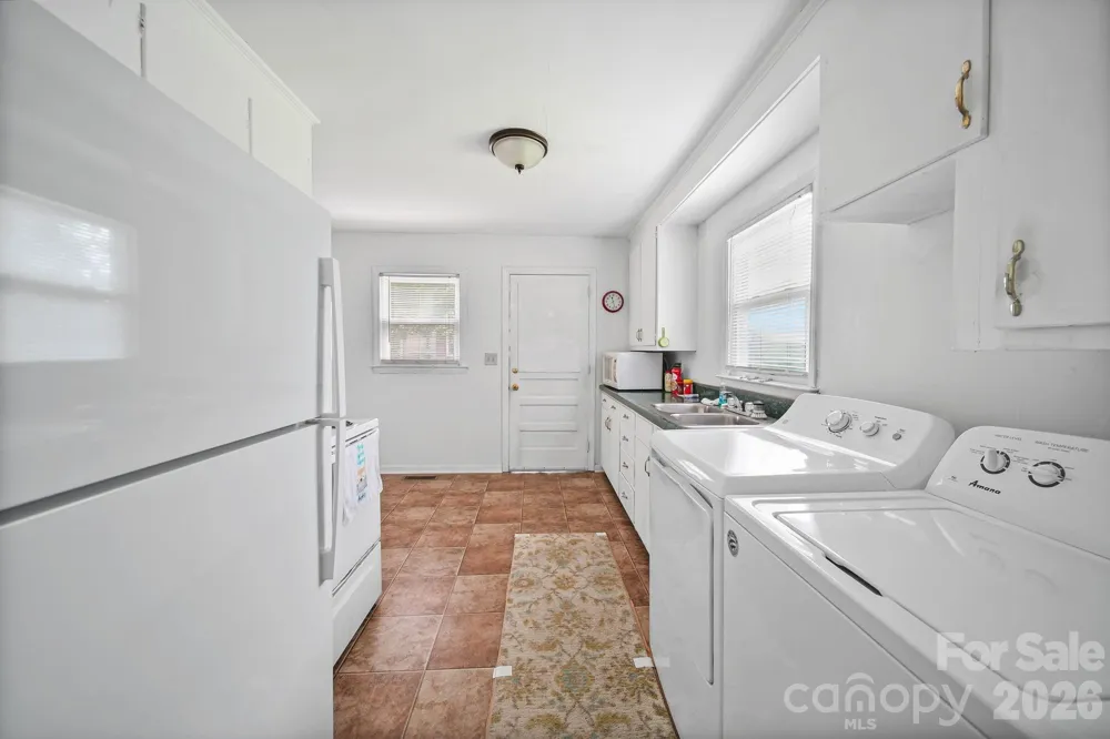 906 E 10th Avenue #5 Gastonia, NC 28054