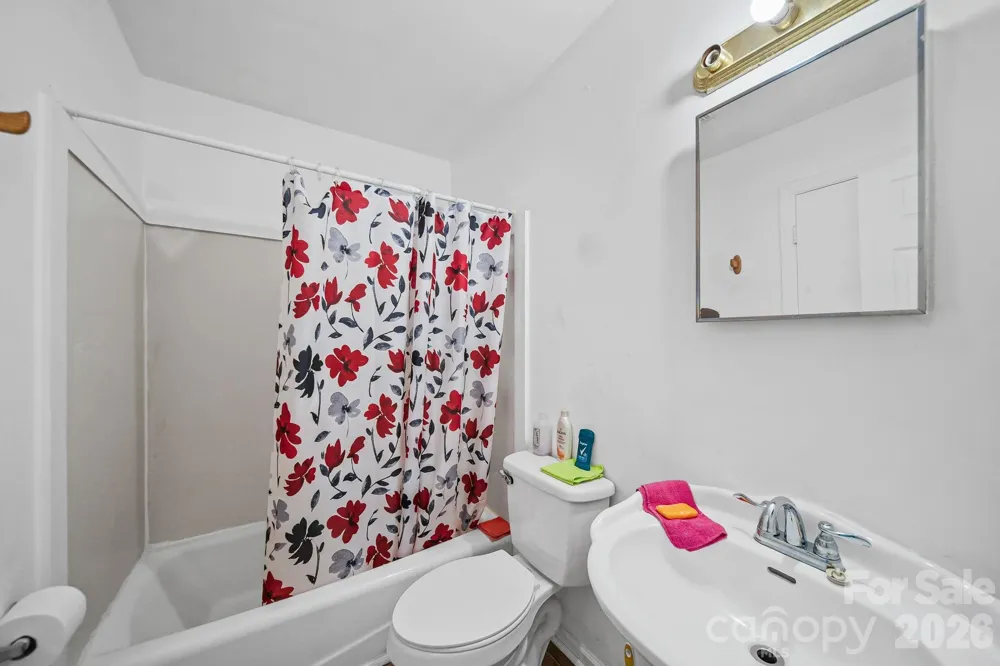906 E 10th Avenue #5 Gastonia, NC 28054