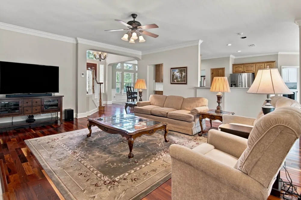 8321 Brandonwood Drive North Richland Hills, TX 76182