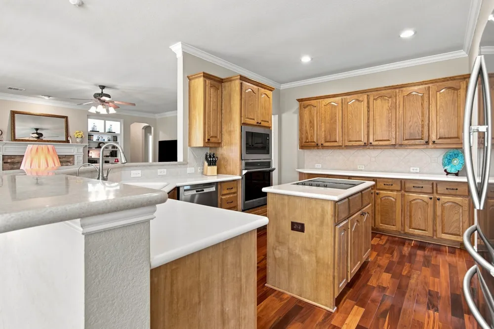 8321 Brandonwood Drive North Richland Hills, TX 76182