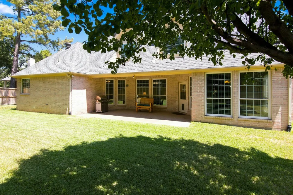 8321 Brandonwood Drive North Richland Hills, TX 76182