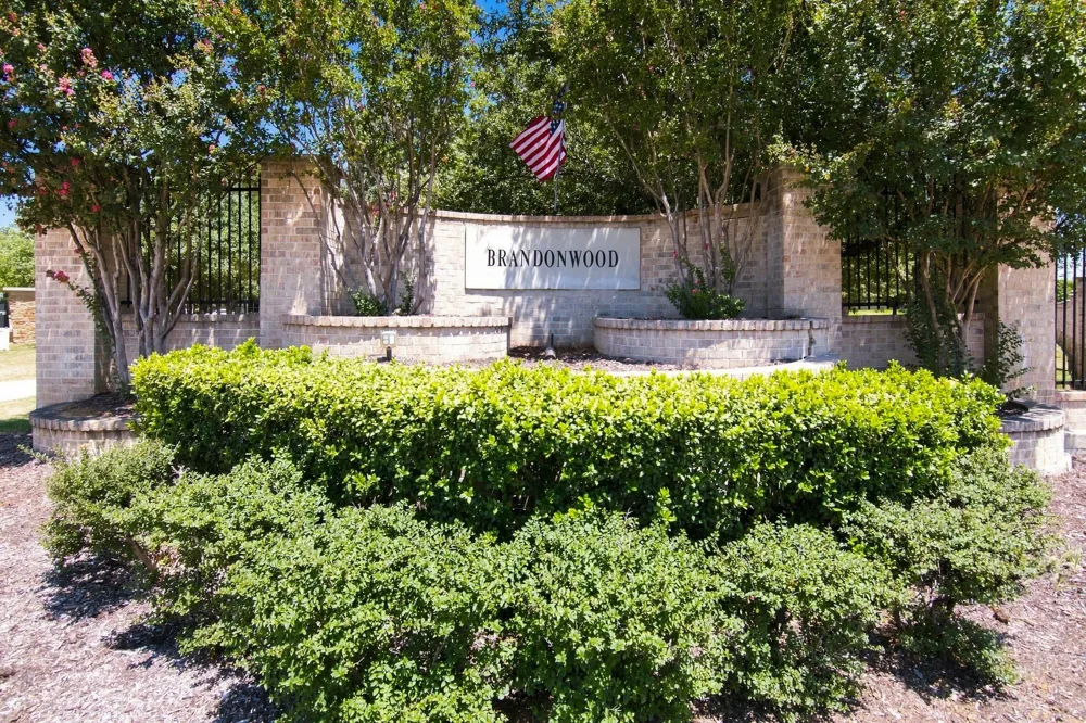 8321 Brandonwood Drive North Richland Hills, TX 76182