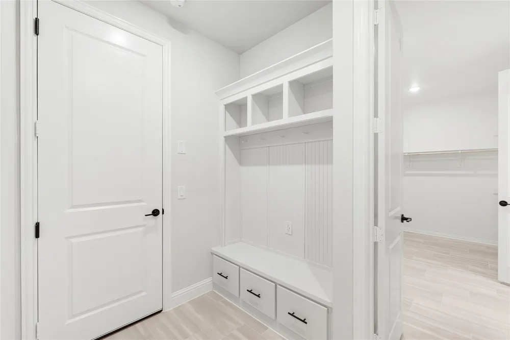 941 Cardinal Drive Midlothian, TX 76065