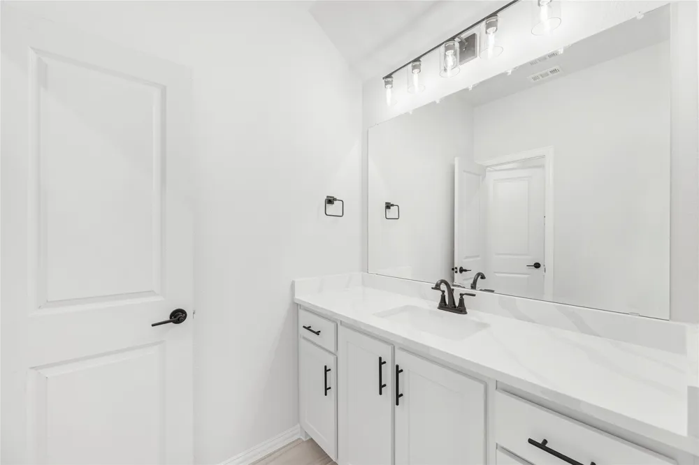 941 Cardinal Drive Midlothian, TX 76065