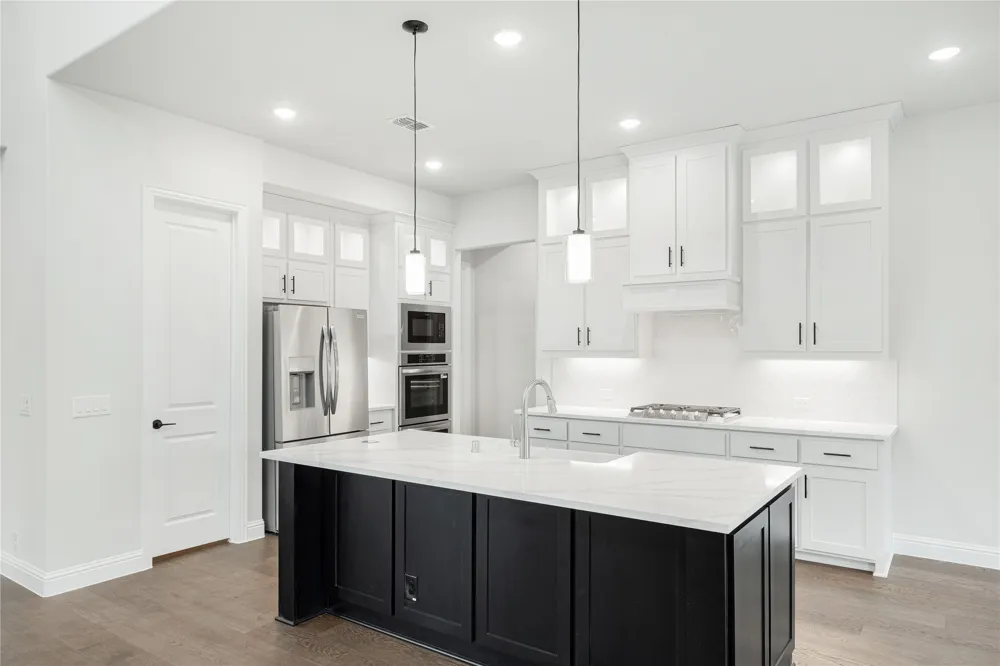 941 Cardinal Drive Midlothian, TX 76065