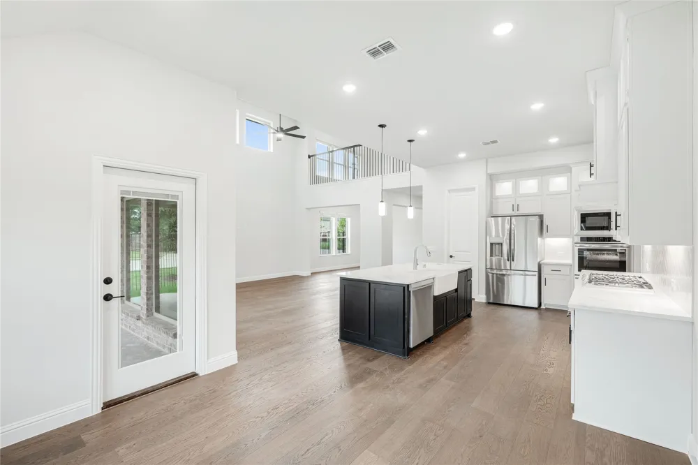 941 Cardinal Drive Midlothian, TX 76065