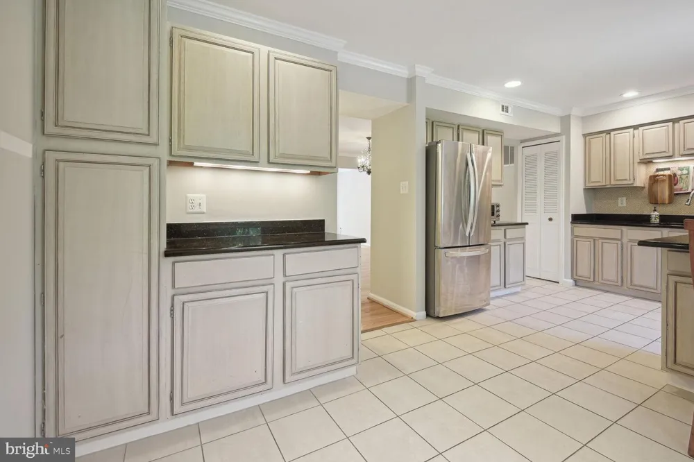 6412 NEEDLE LEAF DRIVE Rockville, MD 20852