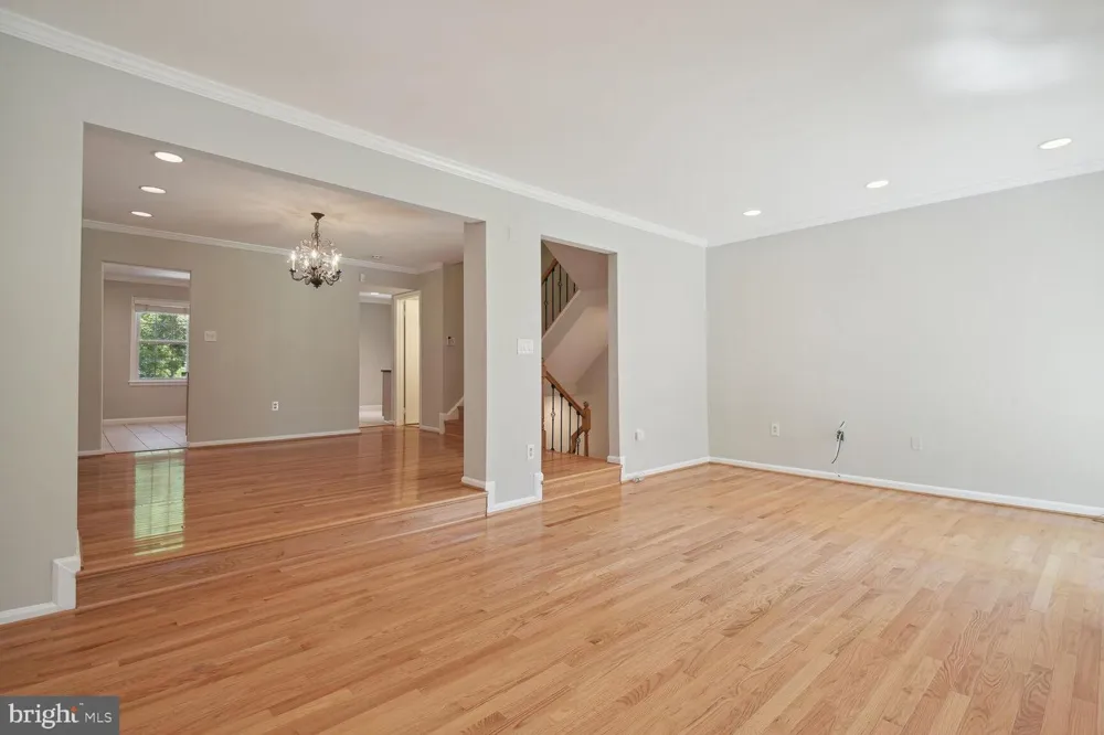 6412 NEEDLE LEAF DRIVE Rockville, MD 20852