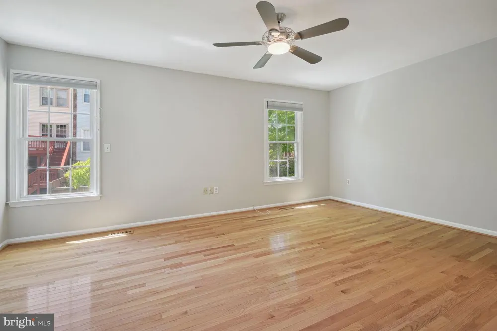 6412 NEEDLE LEAF DRIVE Rockville, MD 20852