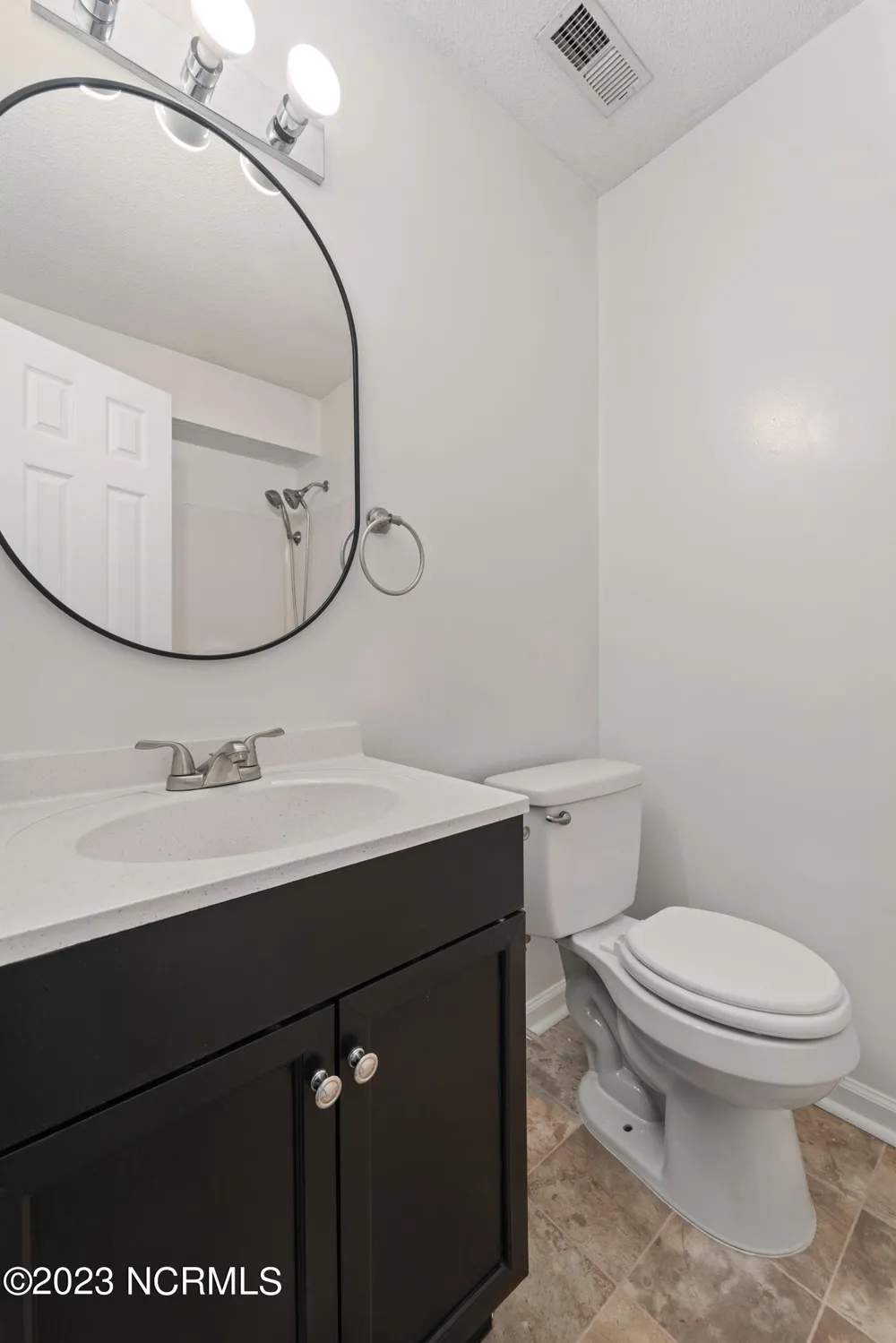 2654 Idlebrook Circle Midway Park, NC 28544
