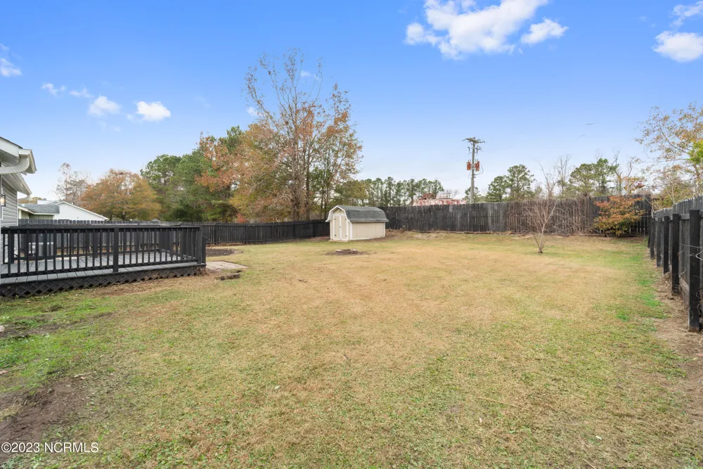 2654 Idlebrook Circle Midway Park, NC 28544
