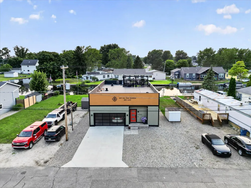 4382 Lynden Road Shelbyville, MI 49344