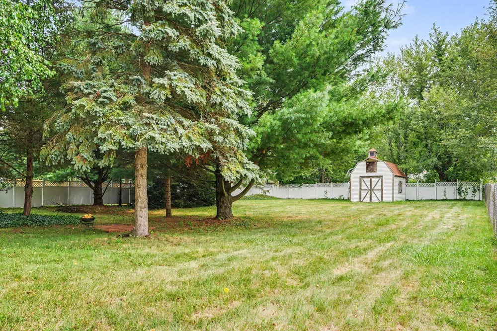 249 S 20th Street S Battle Creek, MI 49015