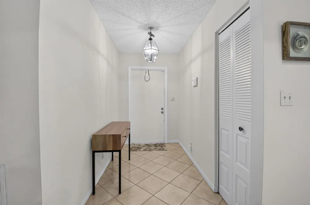 18102 104th Terrace S Boca Raton, FL 33498