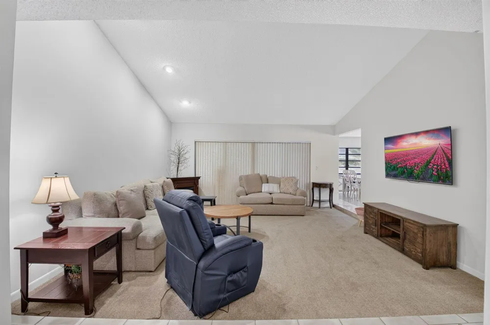 18102 104th Terrace S Boca Raton, FL 33498