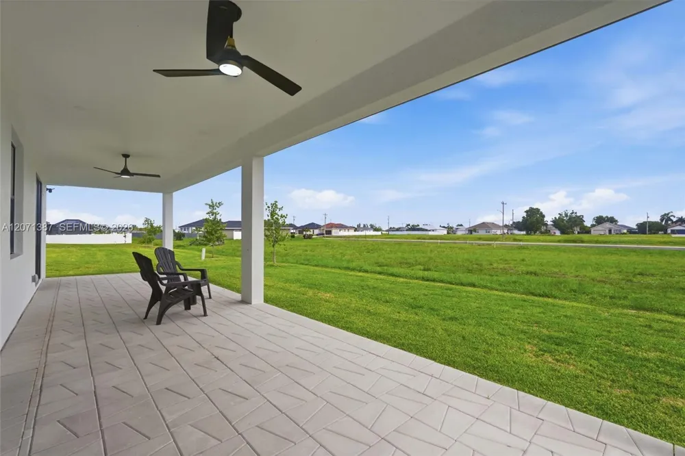325 NE 15th Ter Other City - In The State Of Florida, FL 33909