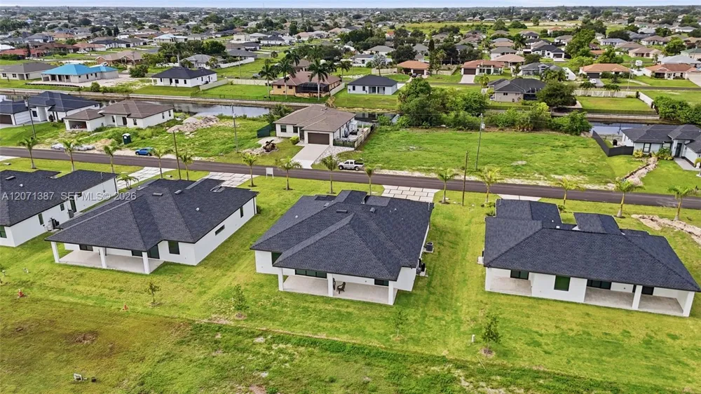 325 NE 15th Ter Other City - In The State Of Florida, FL 33909