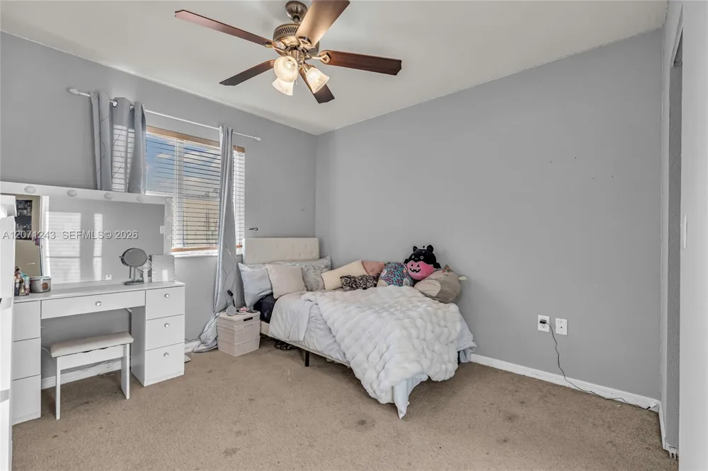 1810 SW 91st Ave Miramar, FL 33025
