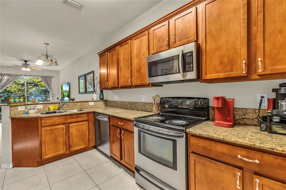 1810 SW 91st Ave Miramar, FL 33025