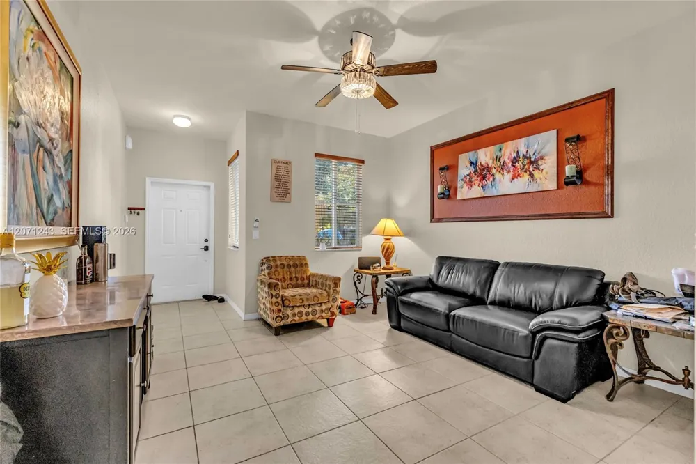 1810 SW 91st Ave Miramar, FL 33025